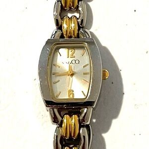 Nine & Co Womens Watch Stainless Steel Gold Silver For Parts Not Working